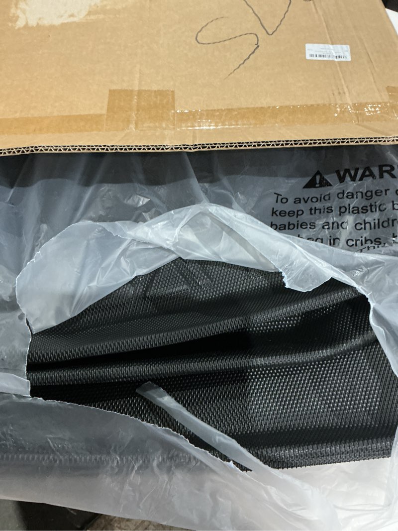 Condition photo showing Good Condition for for jeep wrangler tj/lj floor mats 1997-2006 all weather protector heavy duty tpe waterproof anti-slip car liners for 1998 1999 2000 2001 2002 2003 2004 2005 jeep wrangler tj/lj accessories