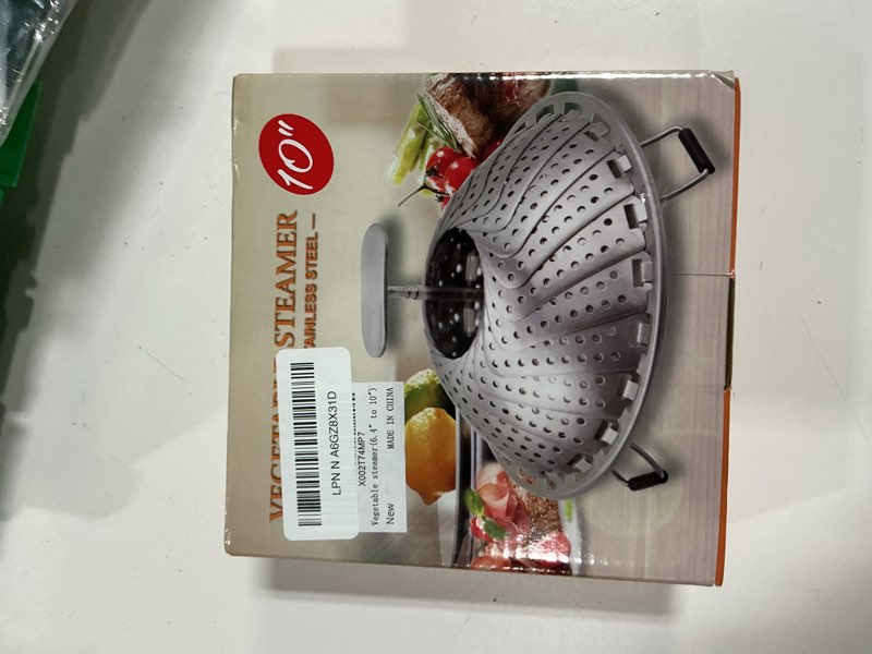 Condition photo showing New/Like New for Steamer Basket, Veggie Steamer Basket for Cooking Stainless Steel Folding Vegetable Steamer Insert with Extending Removable Center Handle Expandable to Fit Various Size Pot(6.4" to 10")