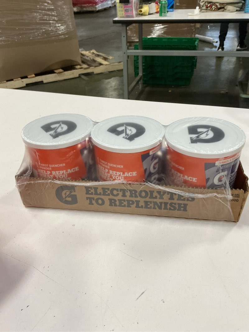 Condition photo showing New/Like New for Gatorade Thirst Quencher Powder, G2 Fruit Punch, 19.4 Ounce, pack of 3 G2 Fruit Punch 19.4 Ounce (Pack of 3)