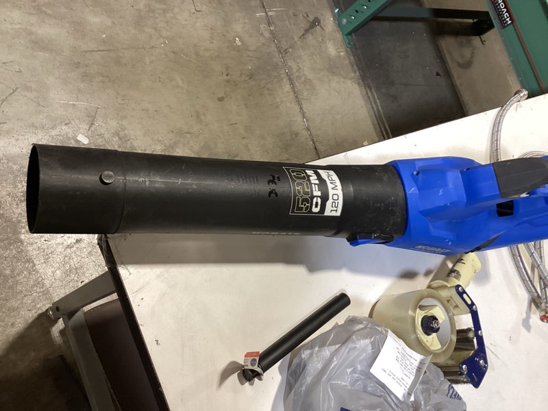 Condition photo showing Good Condition for kobalt gen4 40-volt 520-cfm 120-mph battery handheld leaf blower 4.0 ah battery included charger included item #3809897 | model #klb 1040a-03