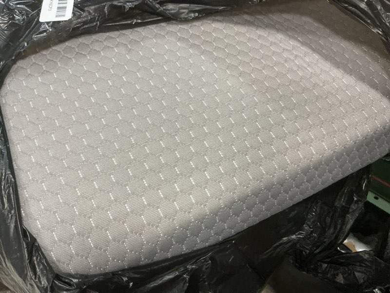 Condition photo showing Good Condition for Bedluxe Leg Elevation Pillows, Leg Pillows for Sleeping, Cooling Gel Memory Foam Top, Wedge Pillow for Legs, Leg Wedges for Circulation, Swelling, After Surgery - Removable Cover (10 Inch, Grey) 22*24+10 Grey