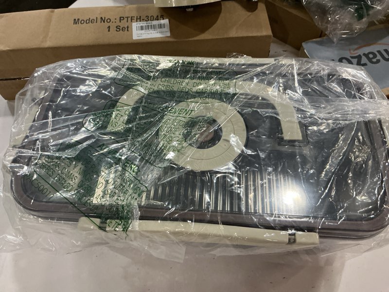 Condition photo showing Good Condition for stainless steel airtight food storage box large lunch bento container leakproof fridge organizer box for kitchen office travel reusable durable easy clean insulated lunchbox for home