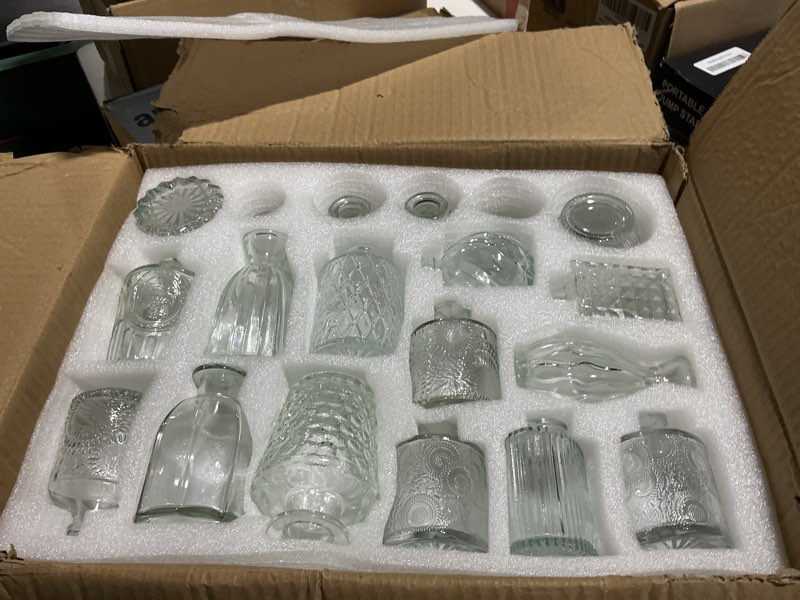 Condition photo showing Good Condition for brajttt glass bud vase set of 32 pcs,bud vases in bulk,small vases for centerpieces, mini flower vase bulk for rustic wedding home table decorations clear 32 pcs