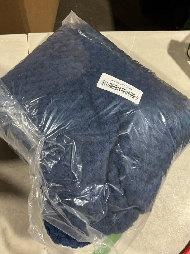 Condition photo showing As Is for exclusivo mezcla fleece throw blanket extra large, super soft and warm blankets for couch, sofa and bed waffle textured, cozy, fuzzy and lightweight (navy blue, 50x70 inches) navy blue 50x70 in