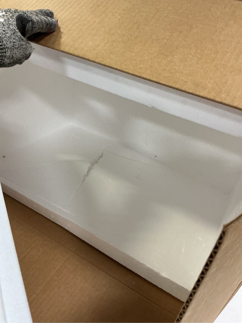 Condition photo showing As Is for robin ii eps foam ice chest (outside dimensions: 24.5”x14.5”x15.75”) with shipping box - 1 pack. protective, thermal, insulated, biodegradable, recyclable, shipping/storage, white, 208-001/002