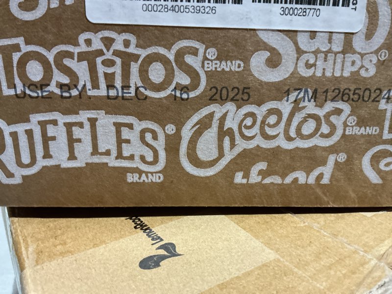 Condition photo showing New/Like New for Baked Cheetos Crunchy  0.875oz (40 Count)