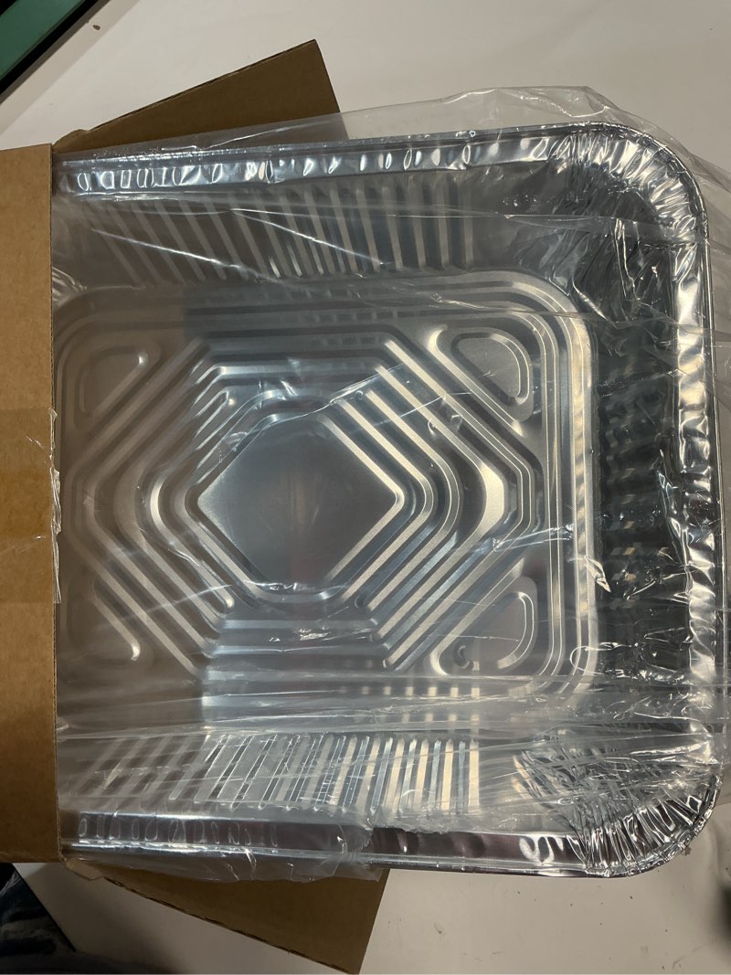 Condition photo showing New/Like New for 40 pack aluminum foil pans 9x13 - disposable half size deep steam table tin foil pans for oven baking cake, roasting turkey, food prepping, storing, freezing, chafing