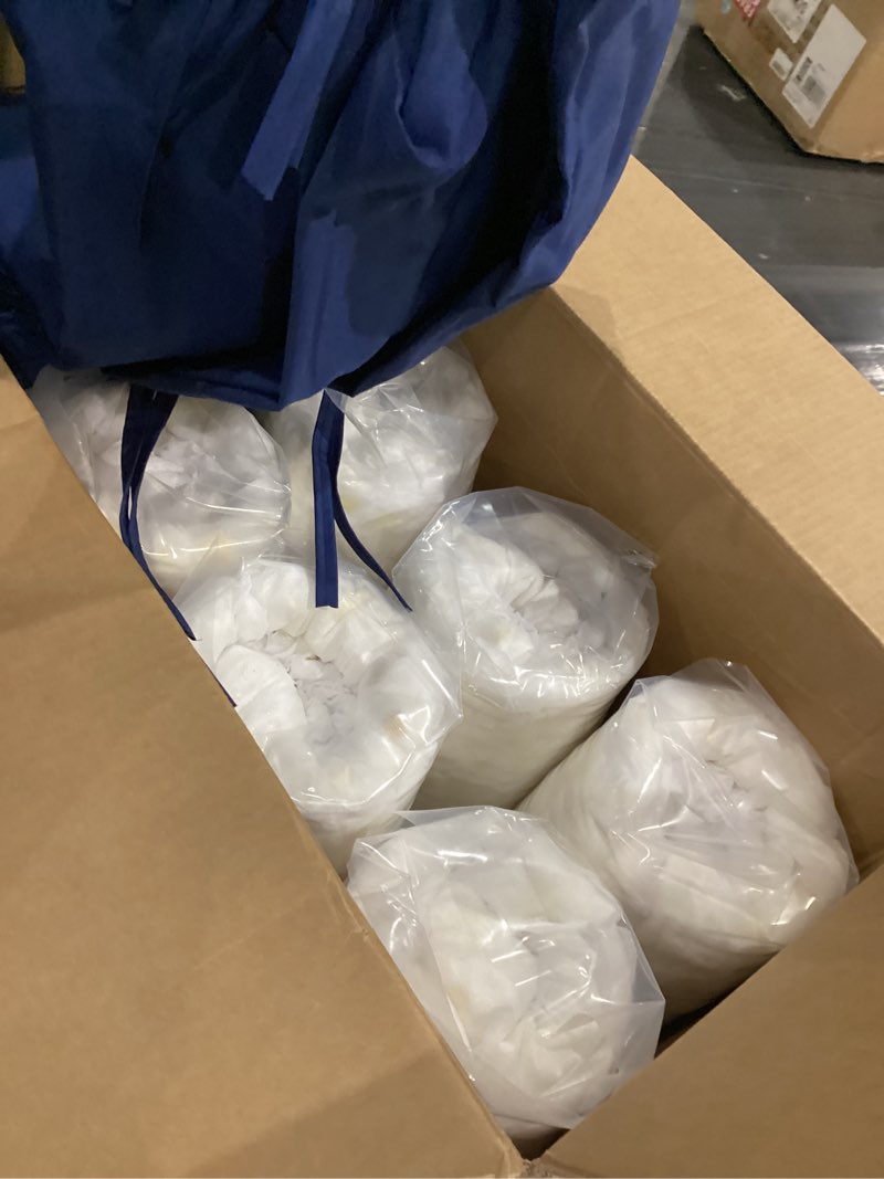 Condition photo showing Good Condition for Chaise Lounge Cushion 72x21x3 Inch ?Set of 2 Outdoor Lounge Chair Cushions, Lounger Pad Replacement with Fade-Resistant, Removable & Machine-Washable Covers, Ideal for Patio Chaise Chairs, Navy Blue Navy 72 x 21 | 2P