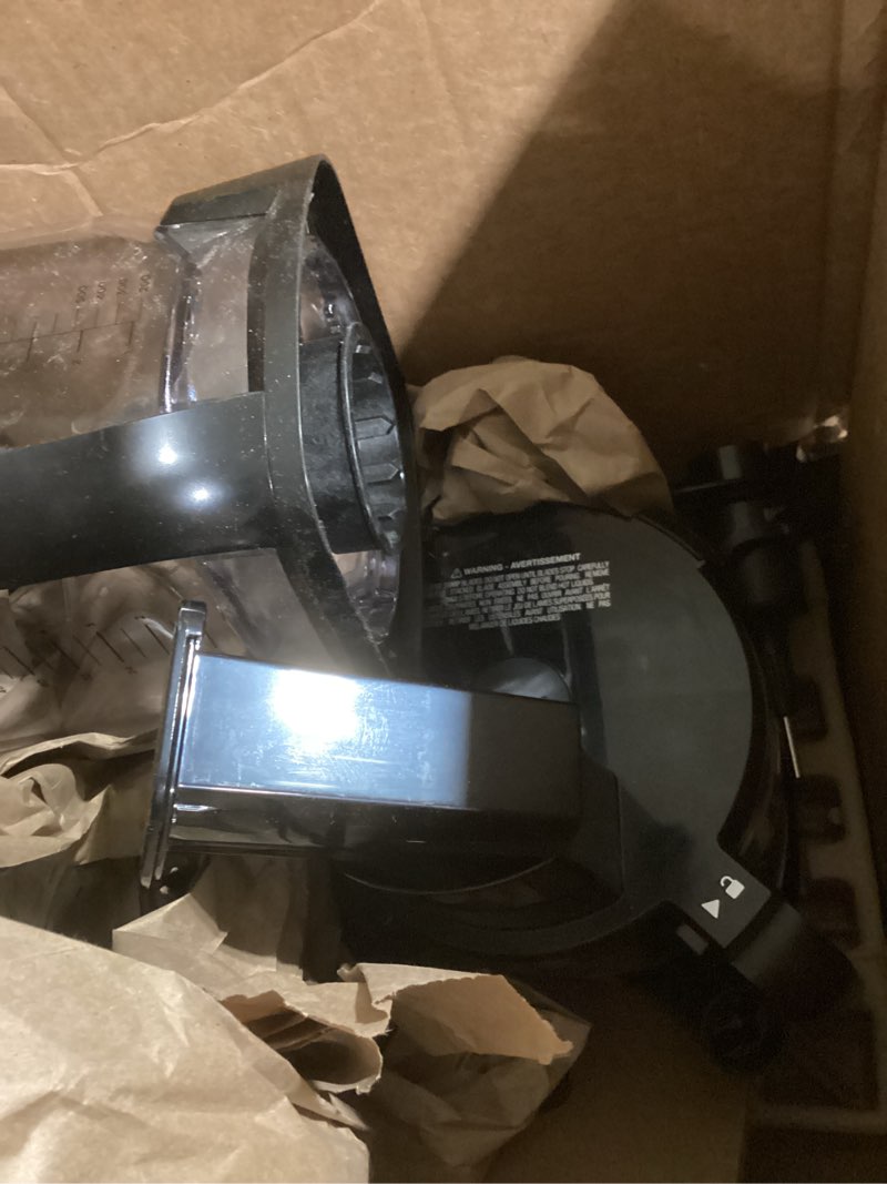 Condition photo showing Good Condition for Ninja CO905KS Deluxe Kitchen System, 1600 WP Auto-IQ Base, 88-oz. Picther, 9-cup Deluxe Food Processor, (2) 24-oz. Single-Serve Cups (Renewed)