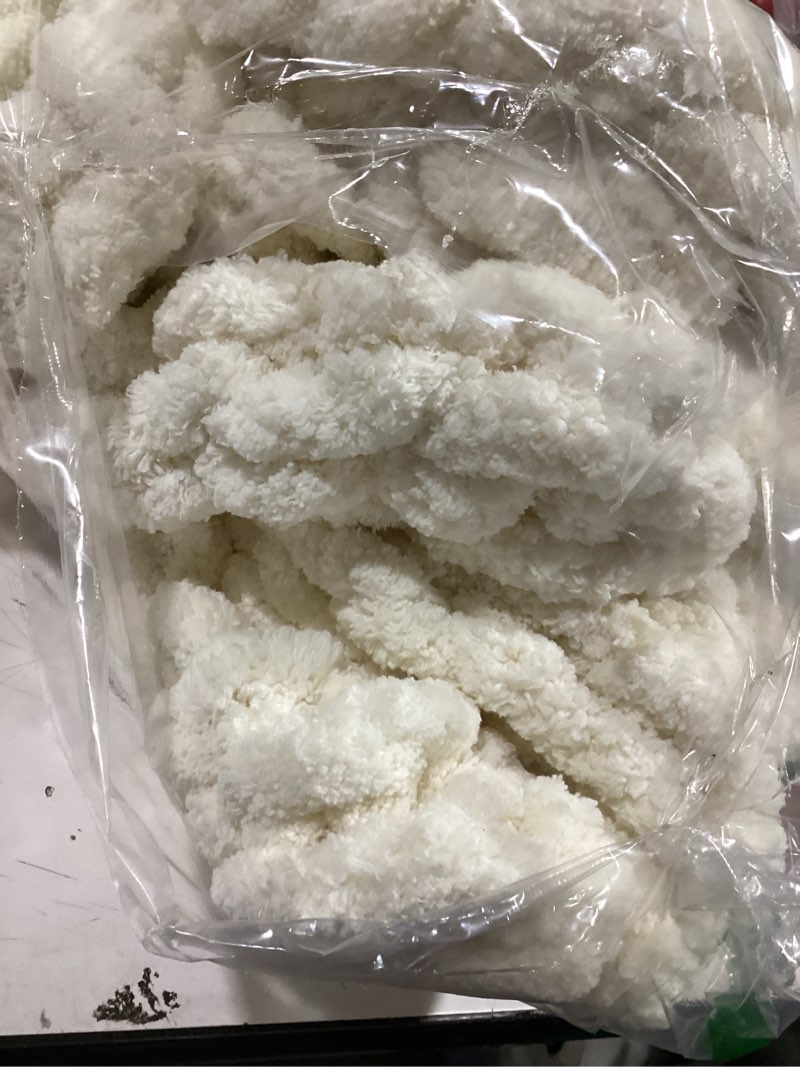 Condition photo showing Good Condition for chunky knit throw blanket, 30''*40'' knitted throw chenille yarn for bed couch, handmade cream crochet big thick blanket, machine washable cute comfy blanket for home decor cream white 30"x40"