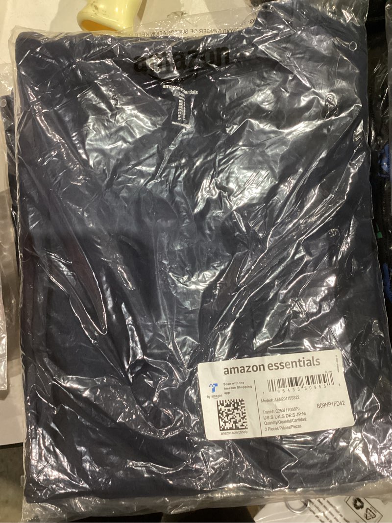 Condition photo showing New/Like New for Amazon Essentials Mens T-Shirt Slim-Fit Short-Sleeve Crewneck Pocket Small Navy Pocket