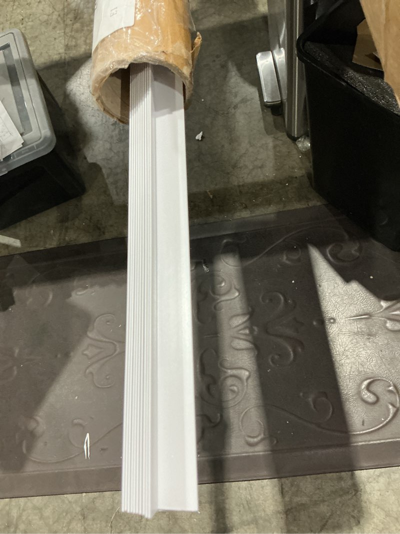 Condition photo showing Good Condition for sasylvia 10 pcs wall corner protector guards, vinyl 3/4 x 48 inches corner trim molding, avoid scratching scuffs, ease install and cleaning for door countertop furniture cabinet protection? white 3/4 x 3/4 x 48 inches white 10
