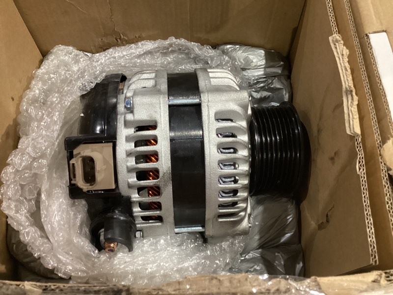 Condition photo showing Good Condition for scitoo new alternator fits for ford for f-250 f-350 f-450 f-550 super duty 2011-2022 6.7l,for f-450 f-550 super duty 2015 6.8l - 12v 150amp cw s8 pulley class 11622 1042102930 bc3t-10300-ec small 11622 alternator