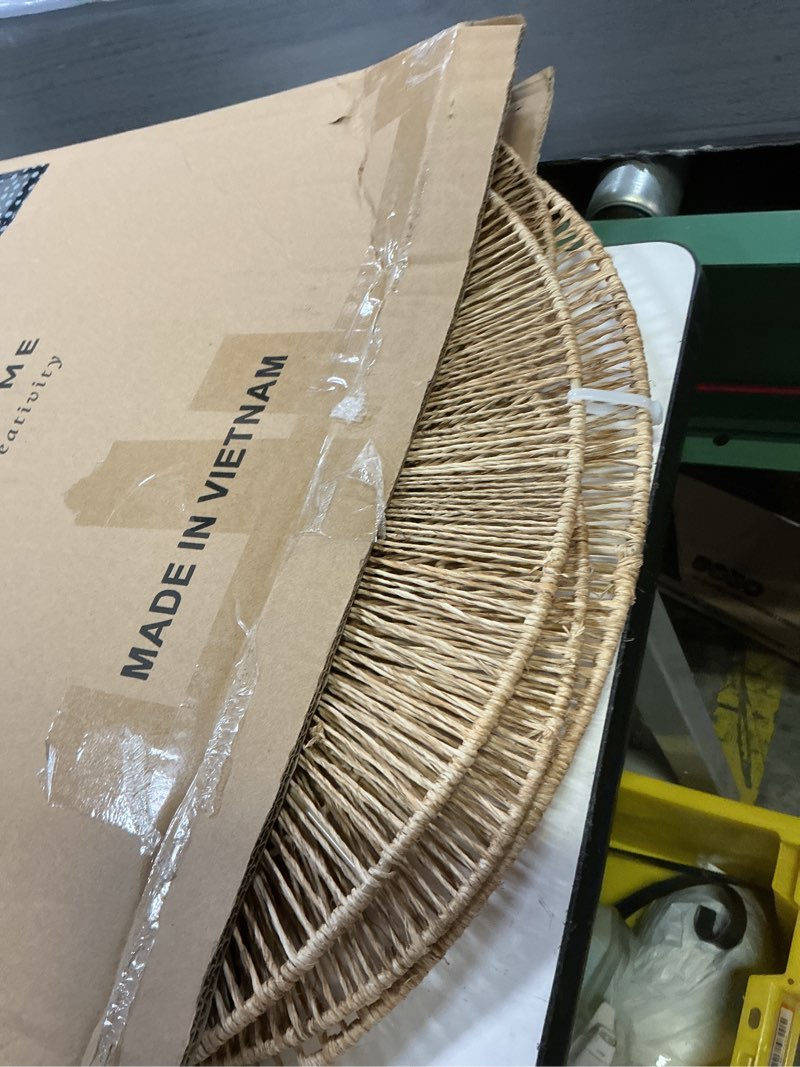 Condition photo showing Good Condition for chi an home wicker 23 inch jute wall decor baskets, set of 6 extra large woven jute wall plates, 23",21",15",13",12,10", decorative baskets for wall arts, wall hanging for bedroom, living room, office set of 6 - extra large