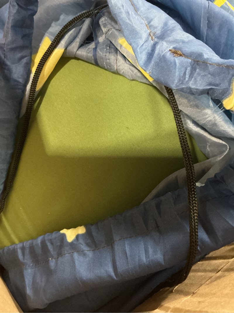 Condition photo showing As Is for Japanese Floor Mattress, Futon Mattress with Portable Storage Bag and Washable Cover, Roll Up Thick Tatami Mat Suitable for Camping, Guest Room, Green, Twin Twin (80"L x 39"W) Green ( 4"th + Dust Cover ?