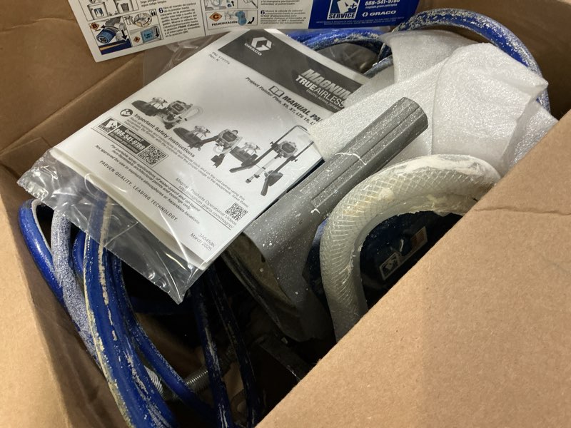 Condition photo showing As Is for graco magnum 2800 psi metal airless sprayer