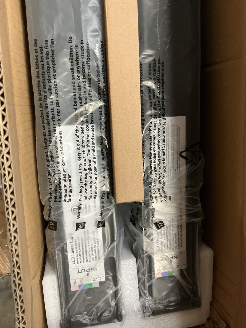 Condition photo showing New/Like New for DAKASON 8FT LED Linear Light, 8Foot LED Shop Lights 100/80/60W 3/4/5000K CCT Selectable, 8Feet Commercial Bay Lighting Fixture for Office, Workshop, Gym, Market, Flush Mount Suspended ETL 4 Pack Black