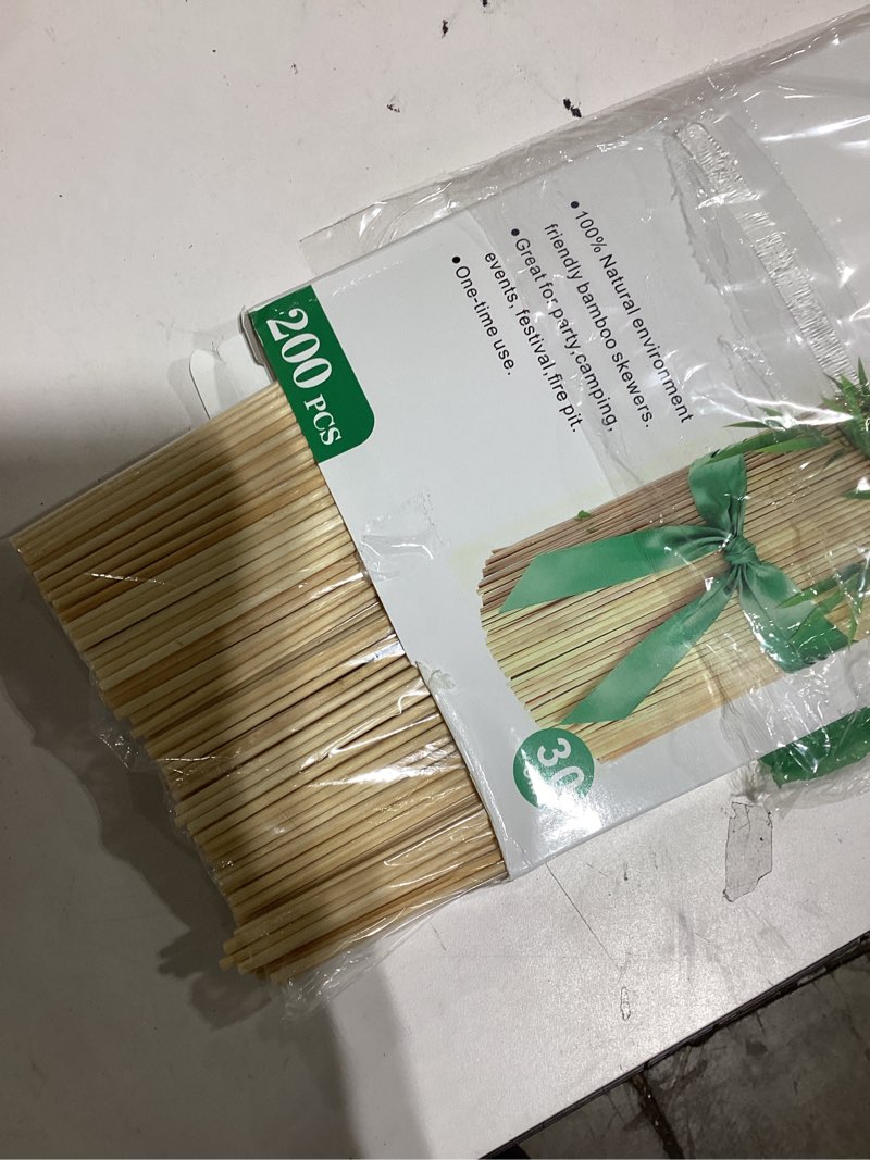 Condition photo showing New/Like New for 200pcs 12 inch bamboo skewers for bbq,appetizer,kabob,fruit,cocktail,chocolate fountain,grilling,kitchen, crafting and party. more size choices 6"/8"/10"/12"/36" 12 inch 200