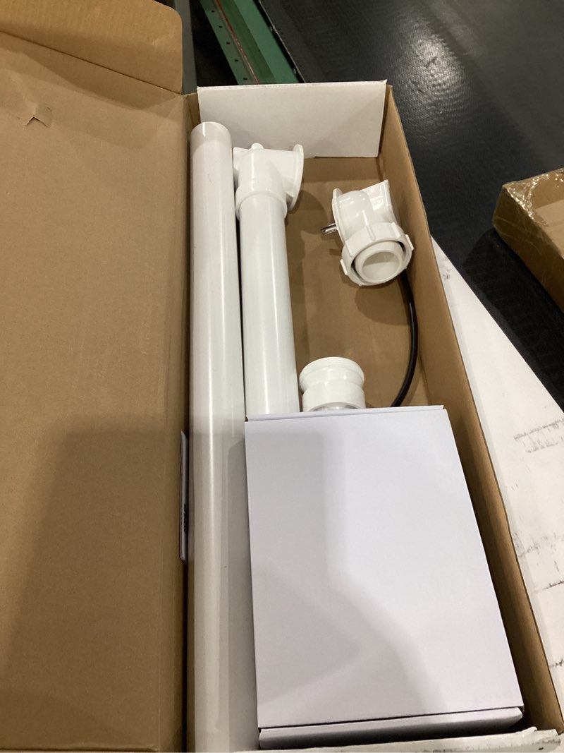 Condition photo showing New/Like New for Clearflo 1-1/2" Tub Drain Kit - with Overflow and PVC