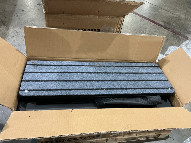 Condition photo showing Good Condition for hot tub steps with storage, non-slip hot tub stairs, waterproof large capacity & heat-resistant fabric cover, heavy duty hdpe outdoor spa steps for pool, rv & porch