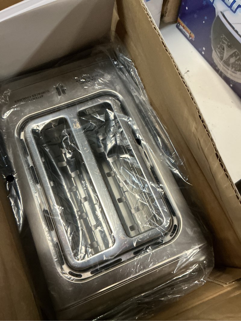 Condition photo showing Good Condition for toaster 2 slice with touchscreen, 1.5" wide slots & memory recall | 900w stainless steel smart digital toasters | 6 shade settings for bagels & thick bread | defrost reheat single-slice mode grey + black 2 slots 2 slice