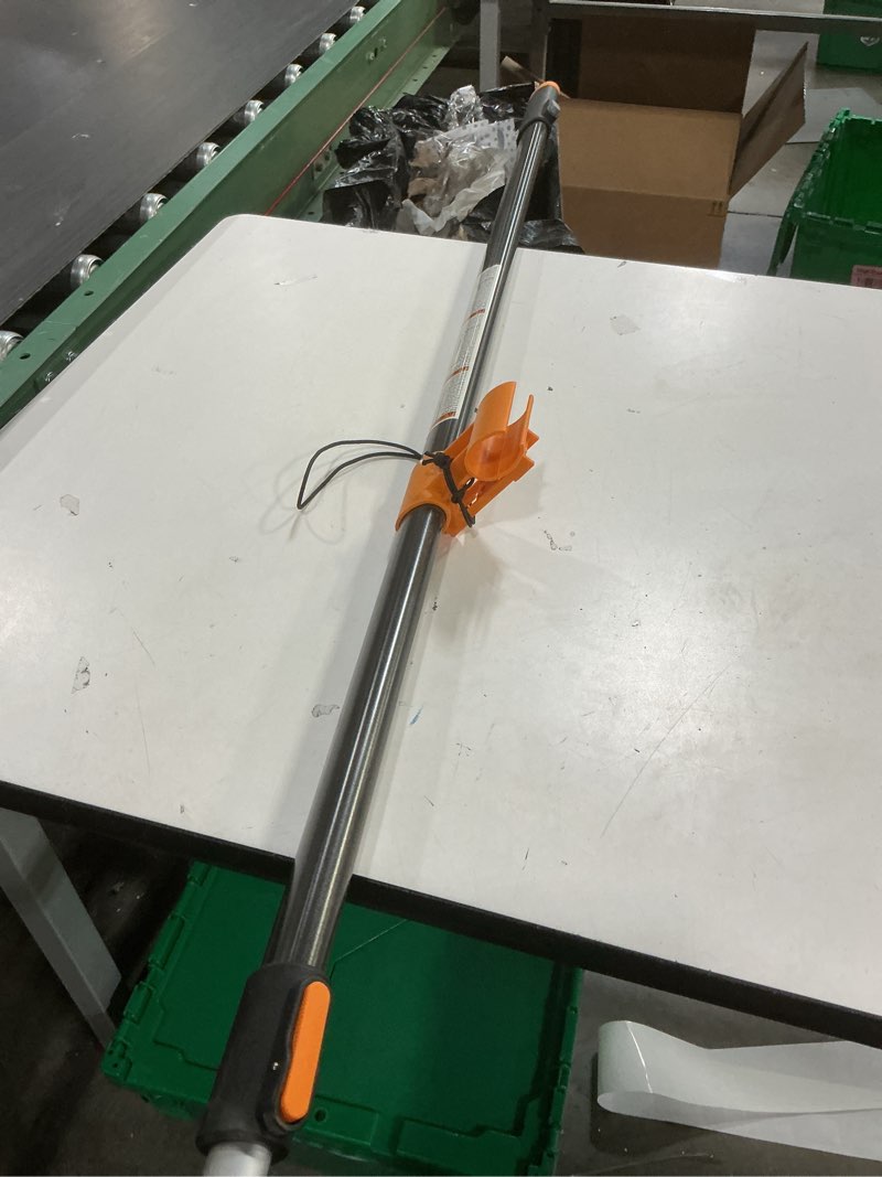 Condition photo showing Good Condition for fiskars xtendcontrol 14' tree pruner with 15" x2 hook bill saw, two extension poles (3-6 ft and 4-8 ft), triple-grind blade for fast cutting, lightweight aluminum pole saw, orange 14' x2 hook bill saw