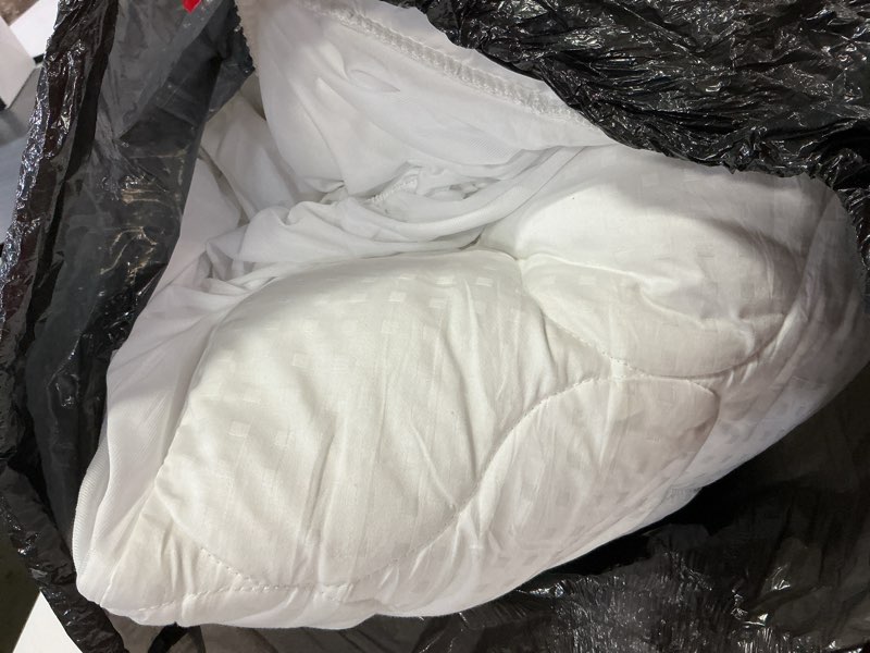 Condition photo showing Good Condition for leisure town king mattress pad fitted quilted cotton mattress cover cooling soft pillow top mattress topper with down alternative filling mattress protector with 8-21 deep pocket (78x80 white) king white
