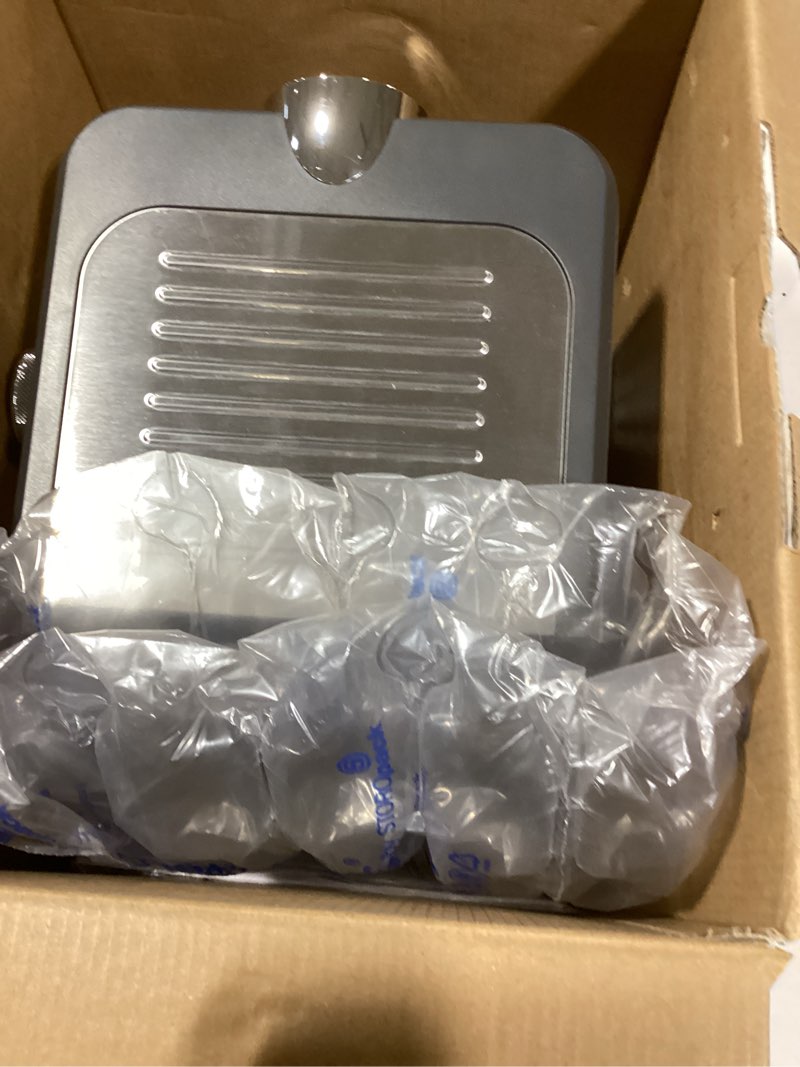 Condition photo showing As Is for De’Longhi Classic Espresso Machine with Milk Frother, 15-Bar Pump & Temperature Control - Barista Coffee Maker Kit for Espresso, Latte, Cappuccino & Iced