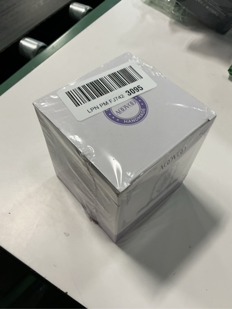 Condition photo showing New/Like New for AOOVOO Lavender Scented Candles for Women - Aromatherapy Candle with Crystals Inside, 10oz Soy Candles for Home Scented, Birthday Gifts Christmas Candle for Women Mom Lavender Scented Candles 10oz