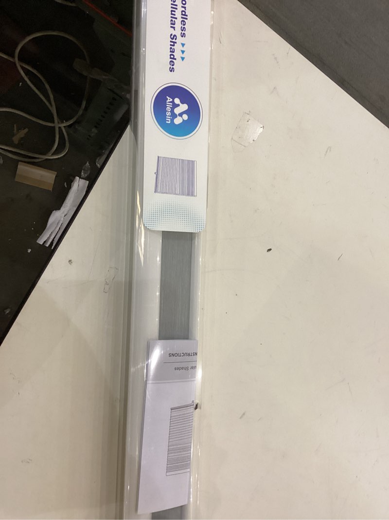 Cordless cellular shades