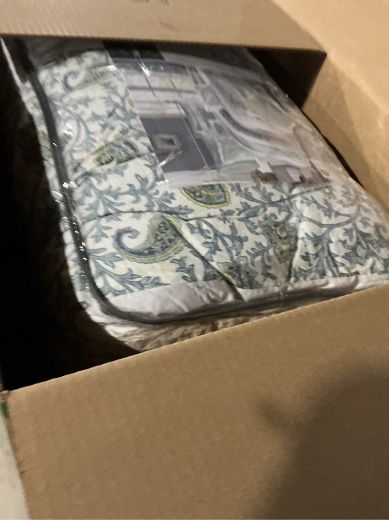 Condition photo showing Good Condition for Madison Park Dawn 100% Cotton Shabby Chic Comforter Set-Modern Cottage Design All Season Down Alternative Bedding, Matching Shams, Bedskirt, Decorative Pillows, King(104"x92"), Aqua 9 Piece Aqua King