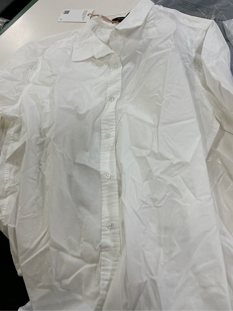 Condition photo showing Good Condition for 100% organic cotton poplin long sleeve shirt / classic white/ m