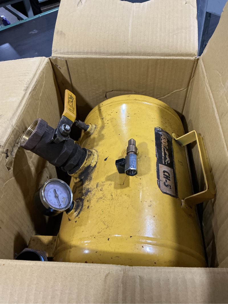 Condition photo showing As Is for cheetah bead seat - 5-gallon aluminum tank