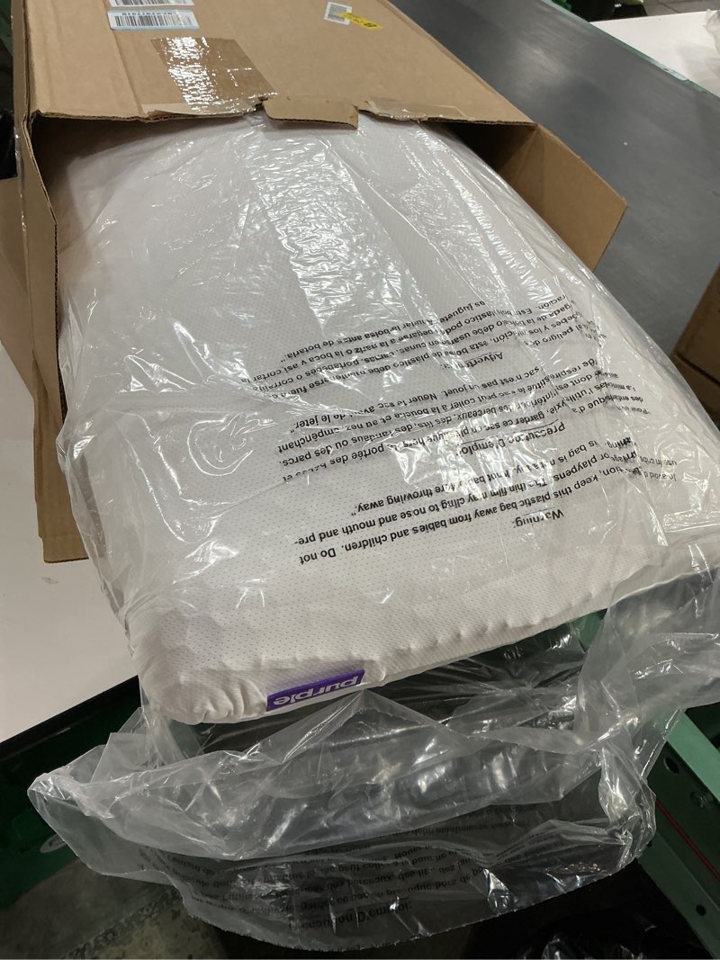 Condition photo showing New/Like New for purple harmony pillow – talalay latex foam cooling pillow for combo or side sleepers, 360º hex gelflex grid for no-pressure support and luxurious weightless feel - standard, medium feel, tall height standard – tall