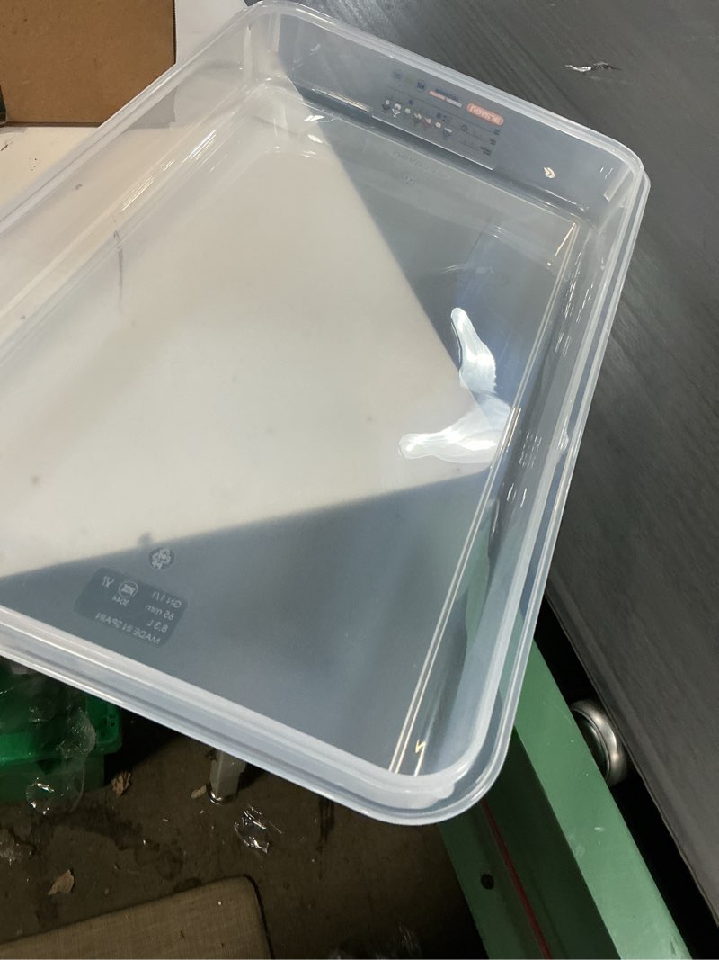 Condition photo showing As Is for araven airtight container, food pan with lid for storage in kitchen and restaurant, 8.5 qt, 1 count, clear 530 x 325 x 65 mm multi-coloured