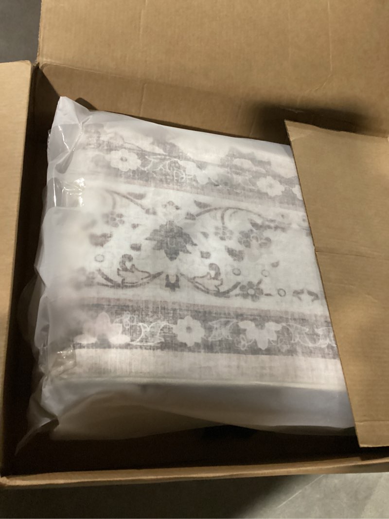 Condition photo showing Good Condition for Washable 8x10 Large Area Rug: Oriental Stain Resistant Rugs for Living Room Medallion Non-Slip Carpet for Dining Room Soft Distresses Floor Mat for Bedroom Home Office 8x10 Cream/Beige 8' x 10' (Rectangular) Cream Beige