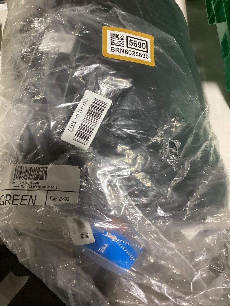 Condition photo showing New/Like New for GSOU SNOW Ski Suits Women Men One Piece Snow Suits Waterproof Windproof Men Snowsuit Insulated Ski Jumpsuit for Snow Sports