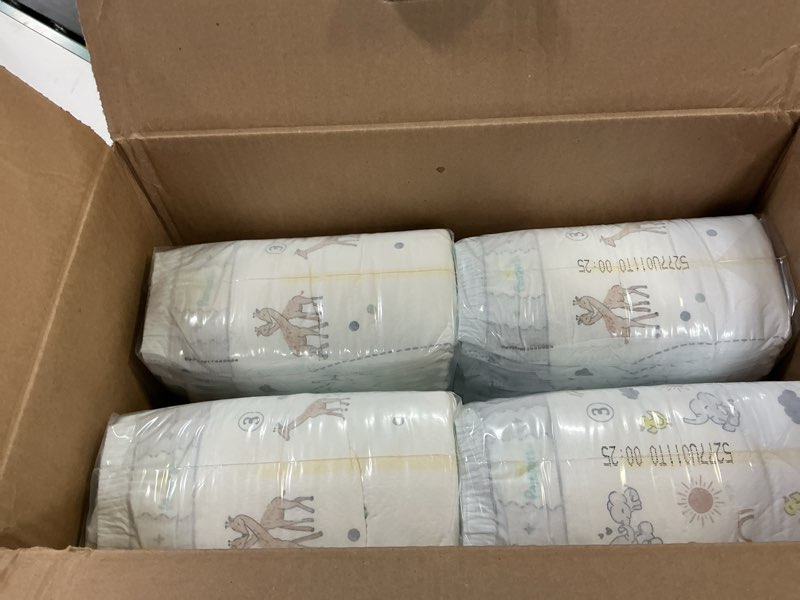 Condition photo showing New/Like New for Pampers Swaddlers Diapers, Size 3 (13-26 lbs), 136 Count, Absorbent, Keeps Baby Dry and Comfortable, Skin Safe Disposable Baby Diaper (Packaging May Vary) Size 3 136