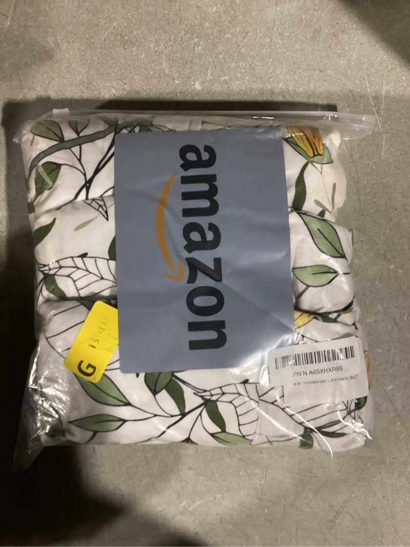 Condition photo showing Good Condition for Chair Cover Dining Room Set of 6,Printed Patterned Stretch Non Slip Chair Slipcover Removable Washable Kitchen Chair Protector Cover for Home Hotel Banquet Party Office Off White Green Leaf Yellow Bud Off White Green Leaf Yellow Bud 6pcs