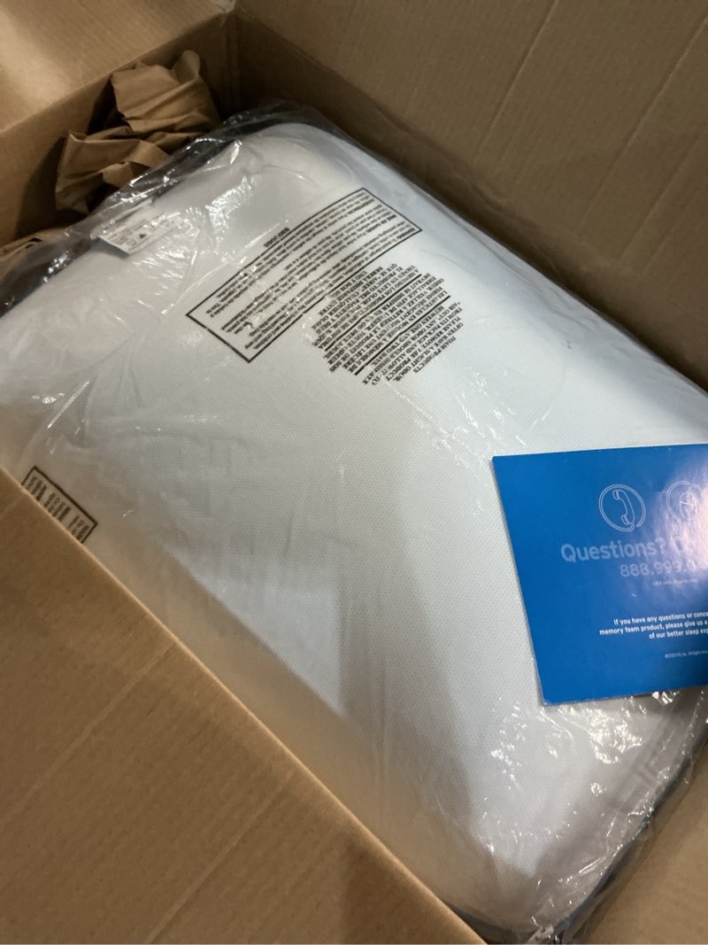 Condition photo showing Good Condition for sleep innovations classic memory foam pillow, standard size, head and neck alignment, side, stomach, and back sleepers, medium support standard (pack of 1) classic memory foam pillow