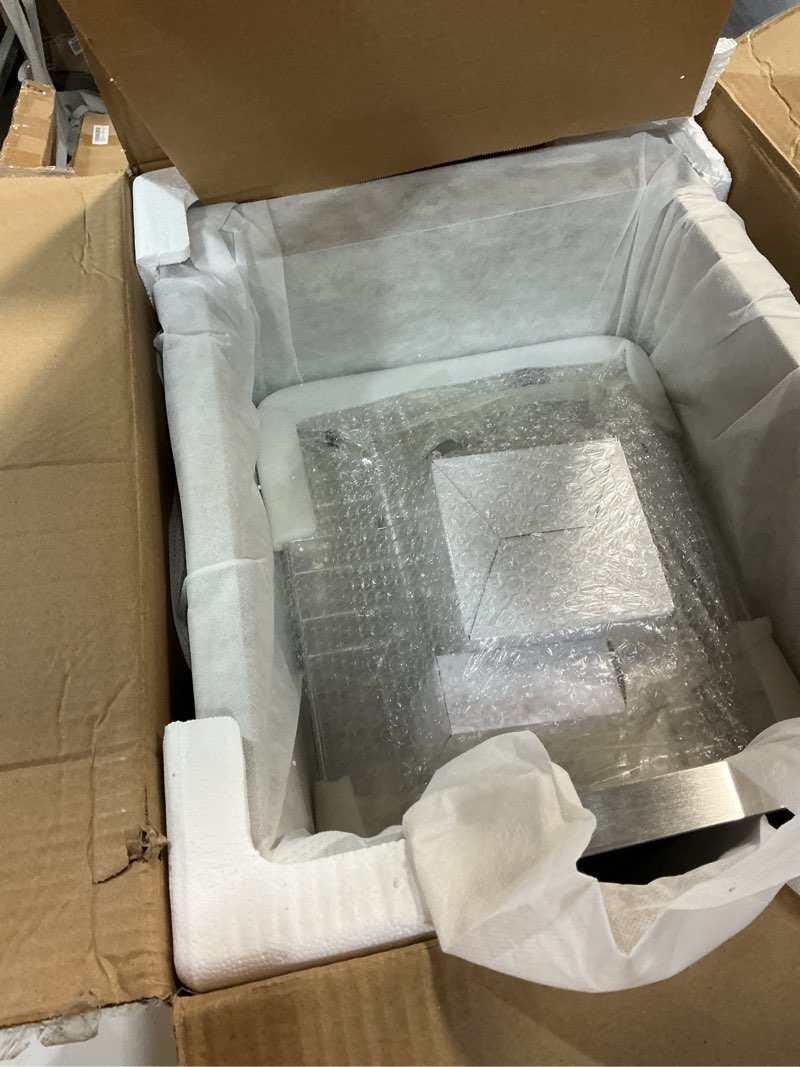 Condition photo showing New/Like New for kraus standard pro 23-inch 16 gauge undermount single bowl stainless steel kitchen sink, khu101-23