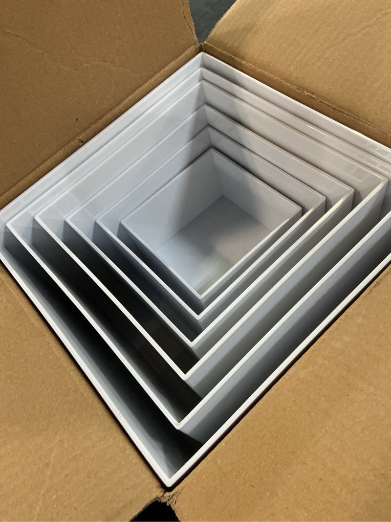 Condition photo showing Good Condition for redants 6 pcs buffet risers, large food risers for buffet table, food display risers for party, white acrylic boxes dessert table display set, risers display stands (size 10" 9" 8" 7" 6" 5", white)