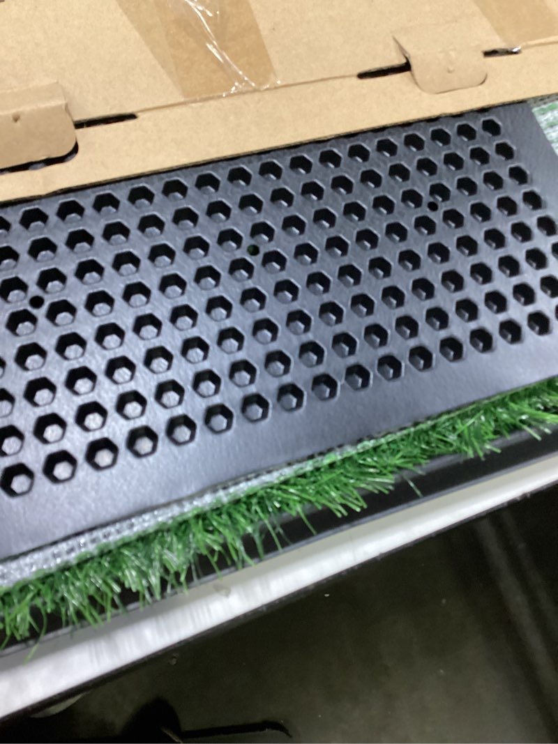 Condition photo showing Good Condition for LOOBANI Dog Grass Pad with Tray - Dog Litter Box - Indoor Potty for Apartment and Patio Training - with 2 Packs Grass Pee Pads for Replacement, 16×20 Inch Tray Potty 16*20inch