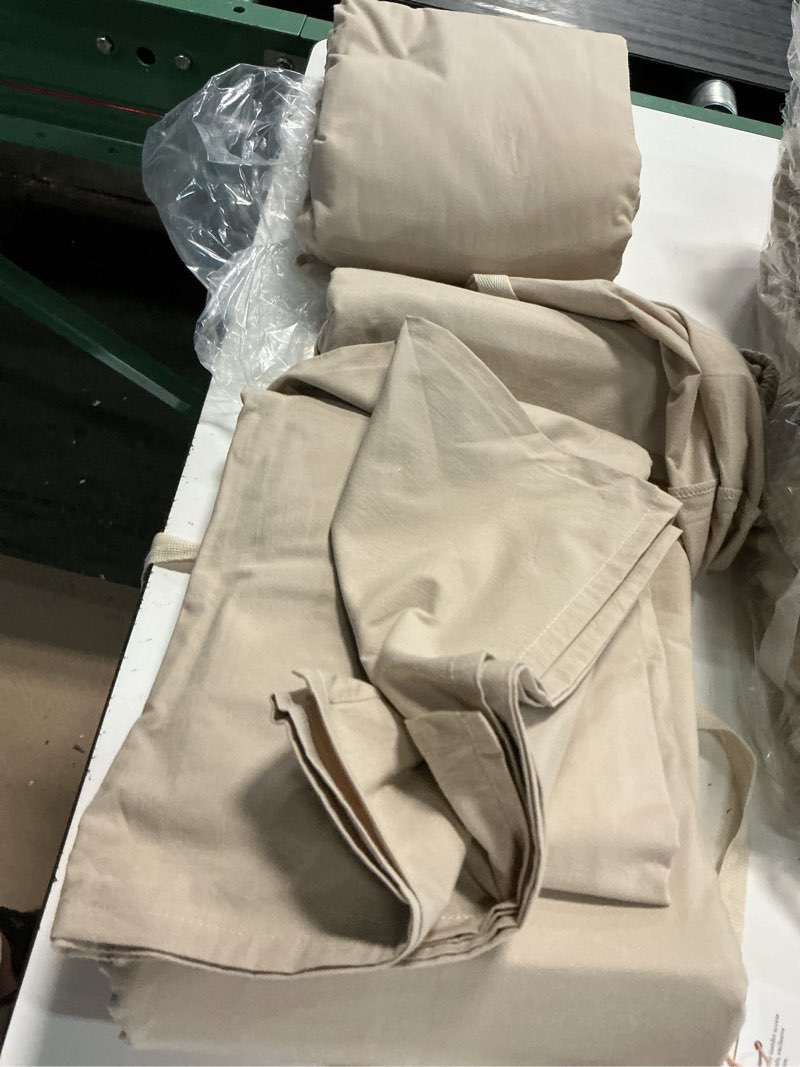 Condition photo showing Good Condition for bamboo sheet set color: sand set: with flat sheet size: king