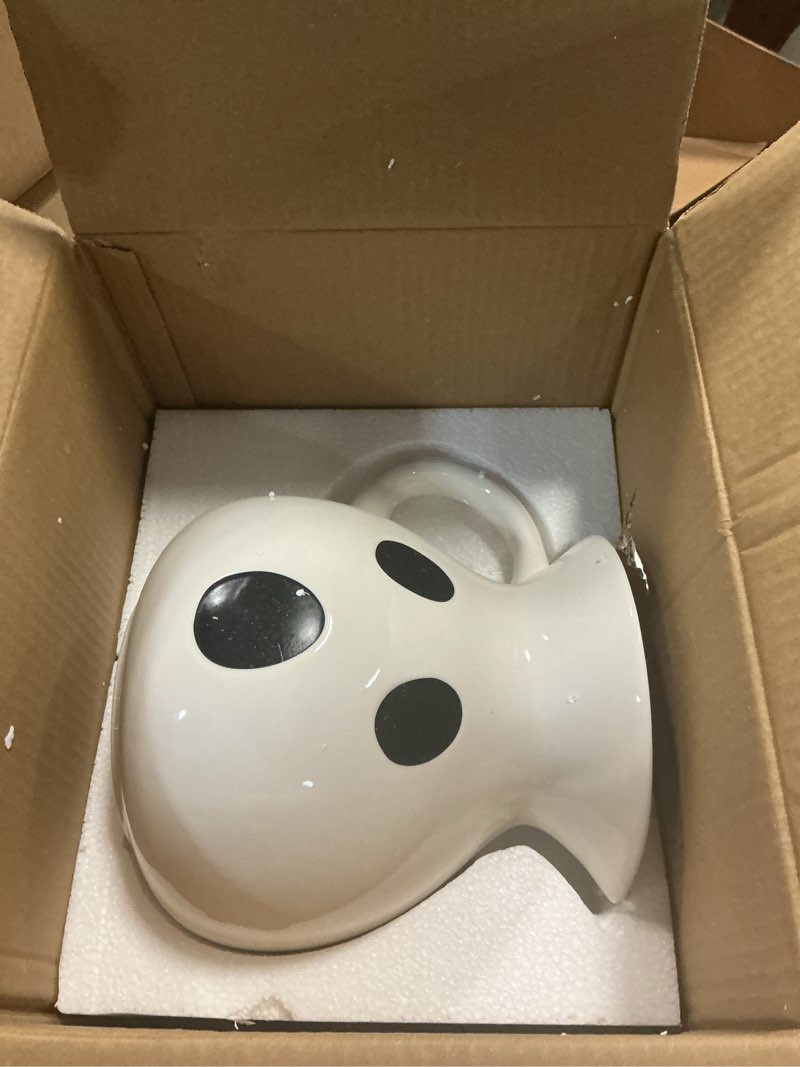 Condition photo showing Good Condition for Ninehaoou Large Halloween Ghost Vase 11 Inch White Ghost Planter Bucket Pot Cute Gothic Style Decorative Vase Halloween Centerpiece Gift for Flowers Home Display Stand Decoration