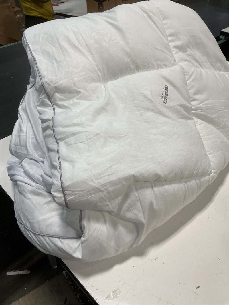 Condition photo showing As Is for marine moon mattress topper twin plush pillow top mattress pad/bed topper, fluffy mattress pad, hotel quality down alternative pillow topper classic white twin