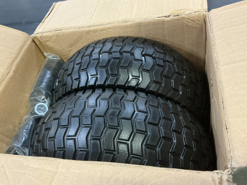 Condition photo showing Good Condition for gicool 13x5.00-6 flat free lawn mower tire and wheel, 13x5-6 riding lawnmower tire with 3"-6" centered hub and 3/4" & 5/8" bearings, tractor turf tire turf-friendly, 2 pack 13x5.00-6 flat free (turf tread)