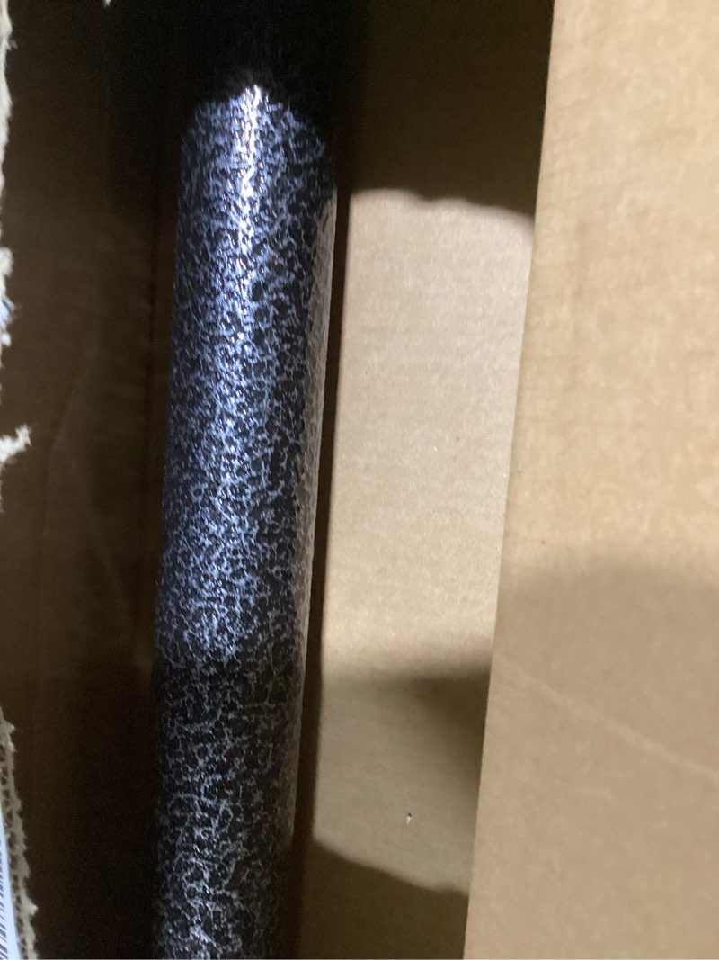 Condition photo showing Good Condition for strapinno - ratcheting cargo bar 44"-74", non-slip truck bed divider, easy setup, strong 1.25" tube, adjustable stabilizer for pickup trucks