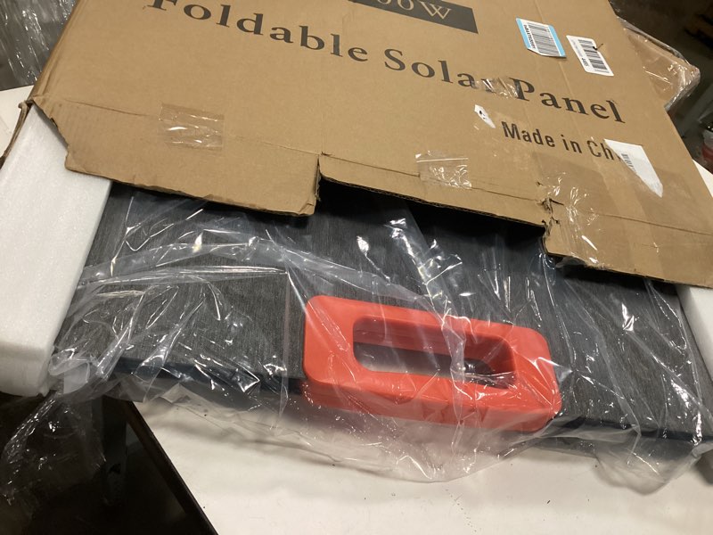 Condition photo showing Good Condition for SOKIOVOLA N-Type 16BB 200W Portable Solar Panel for EF/Jackery/Bluetti/Anker Power Station,Solar Panel ETFE USB-A &Type-C IP68 25% High Efficiency for Camping RV Outages Emergencies Home Backuot