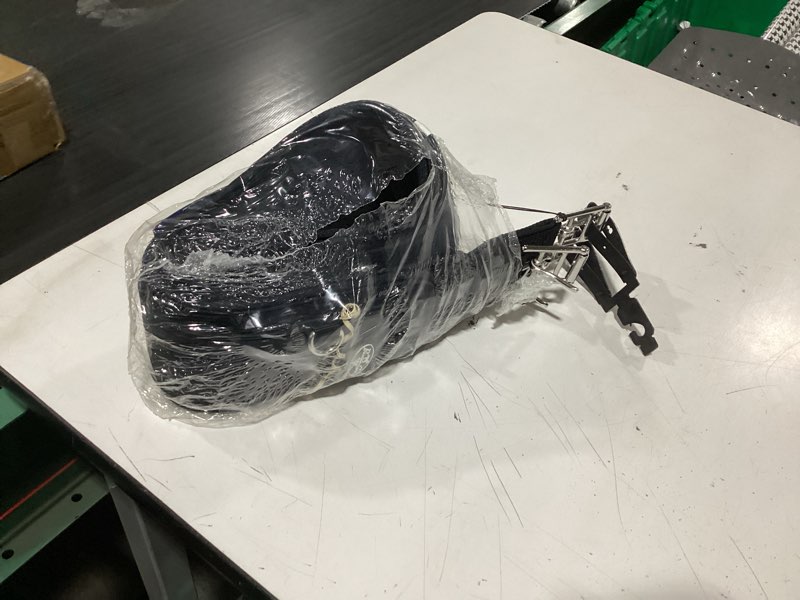 Condition photo showing New/Like New for professional's choice ventech contoured horse jump girth | tpu outer shell, neoprene liner, stainless steel hardware, black, size: 40'' black 40"